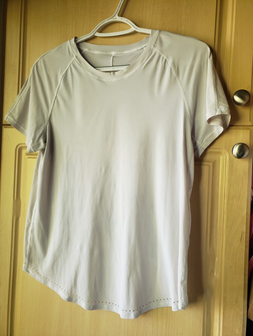 Lululemon Rise And Run White Short-Sleeve Performance Tee - Picture 8 of 8